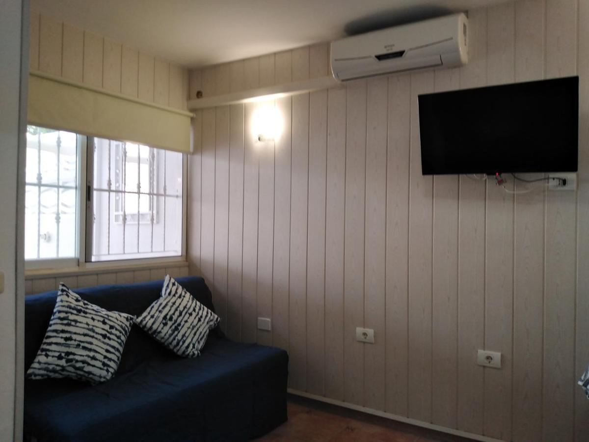 Apartament House Lilu - Luminoso Monolocale Arona  Zewnętrze zdjęcie